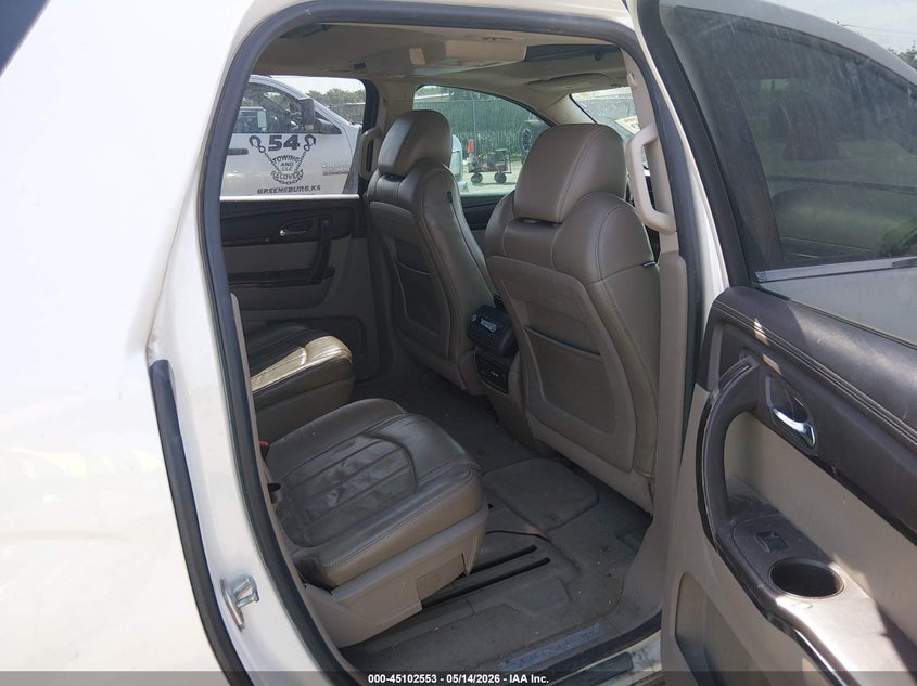 2013 GMC ACADIA auction photo 8