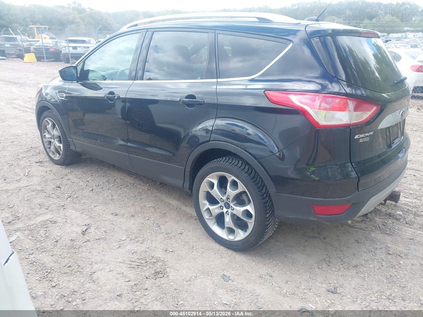 Vin: 1fmcu9j91gua27239, lot: 45600480, ford escape titanium 20163