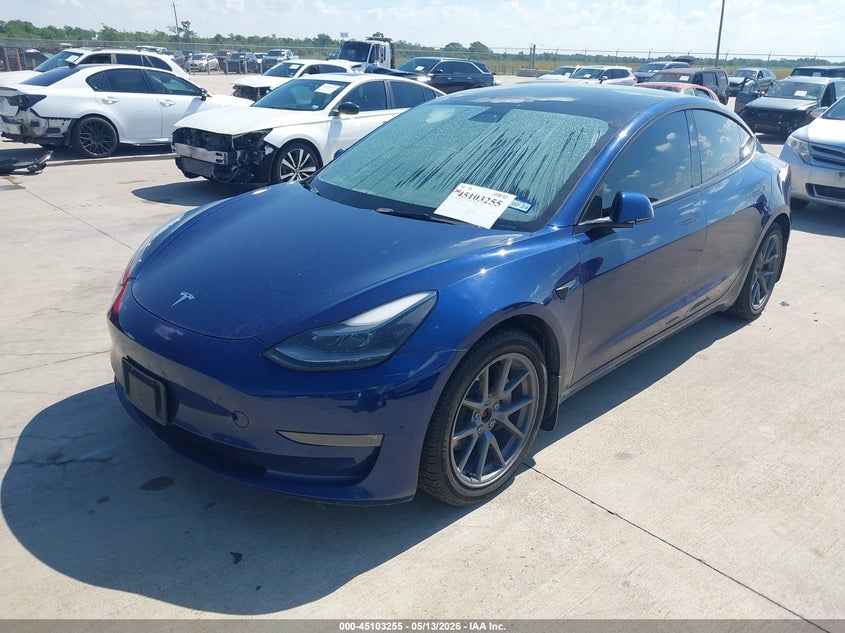 Vin: 5yj3e1eb9nf268410, lot: 45600821, tesla model 3 long range dual motor all-wheel drive 20222