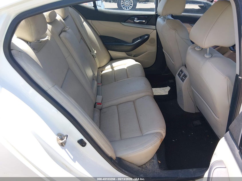 2016 NISSAN MAXIMA auction photo 8