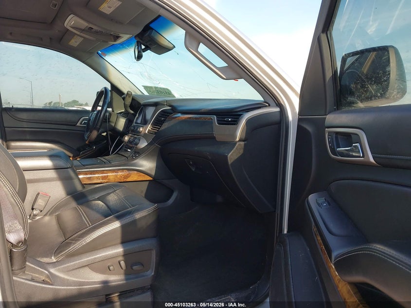 2016 GMC YUKON XL auction photo 5