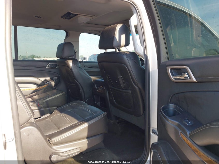 2016 GMC YUKON XL auction photo 8