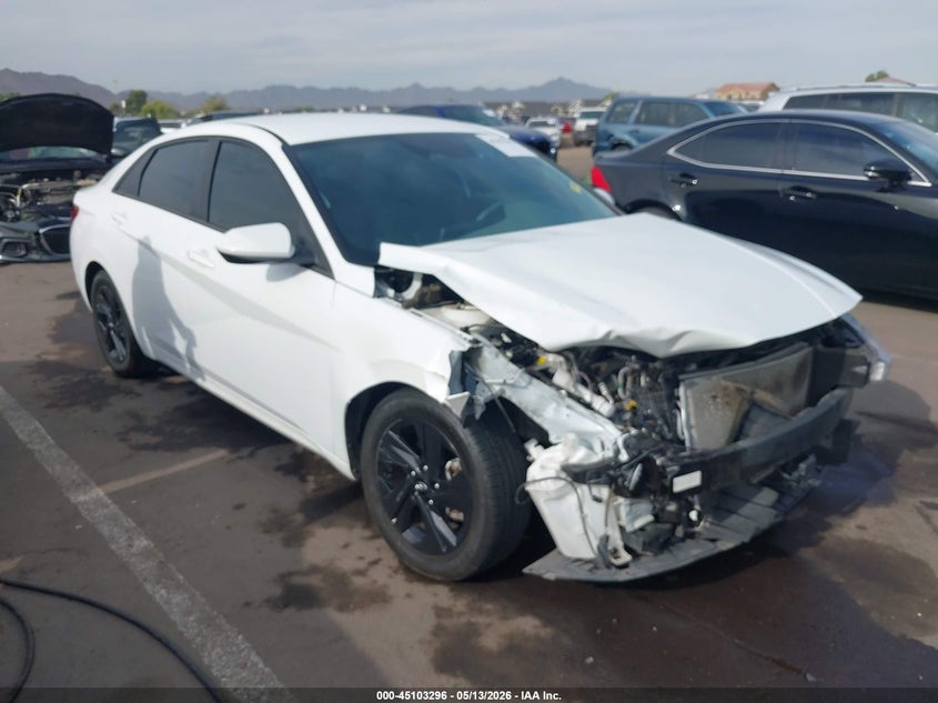 2022 HYUNDAI ELANTRA  (VIN: 5NPLS4AG3NH062576)
