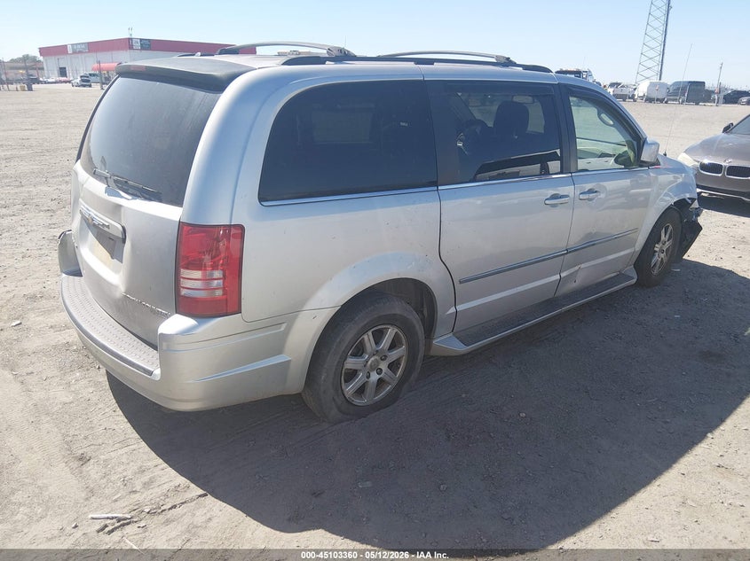 Vin: 2a4rr5d1xar443237, lot: 45600926, chrysler town & country touring 20104