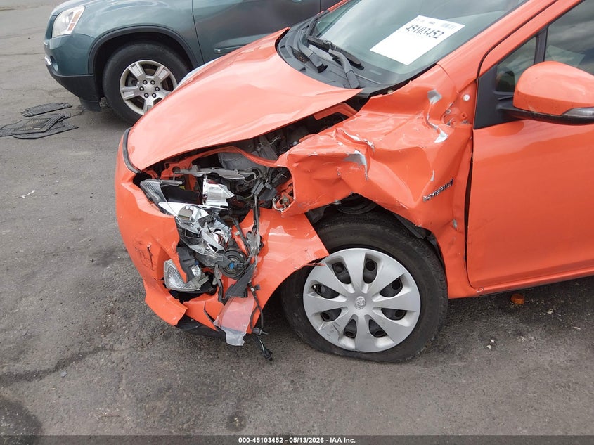 2013 Toyota Prius C Two VIN: JTDKDTB3XD1049454 Lot: 45103452