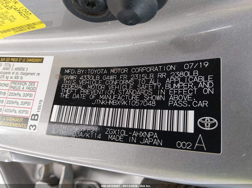 2019 TOYOTA C-HR XLE — Photo 9