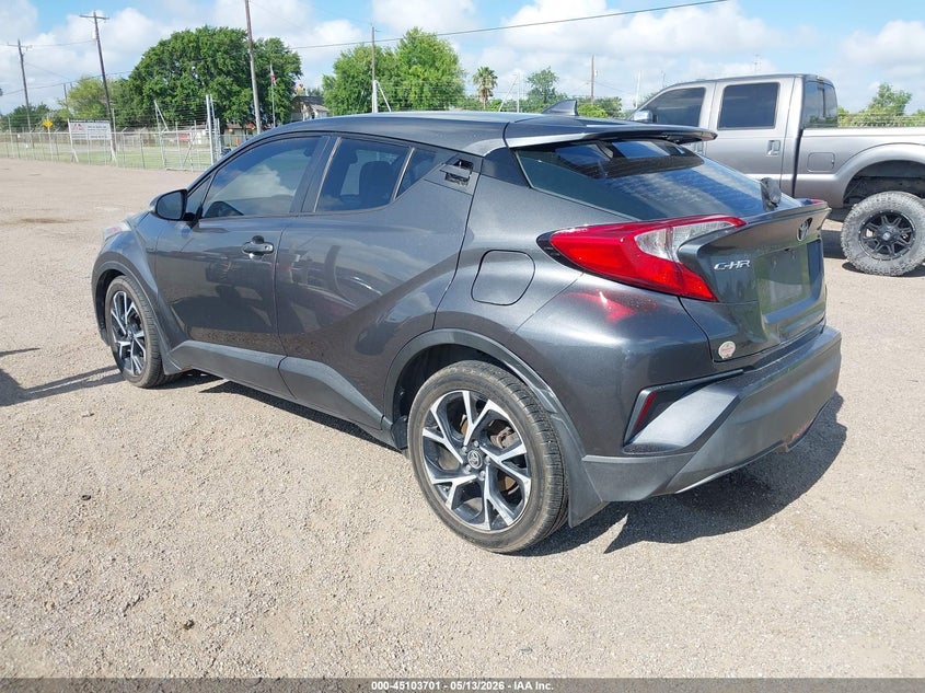 2018 TOYOTA C-HR auction photo 3