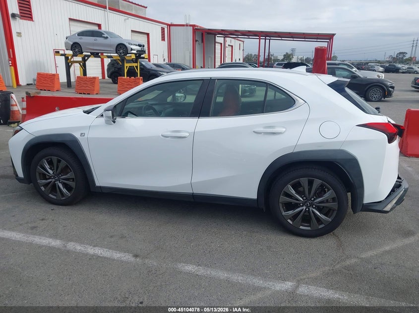 2019 Lexus Ux 200 F Sport VIN: JTHY3JBHXK2002881 Lot: 45104078