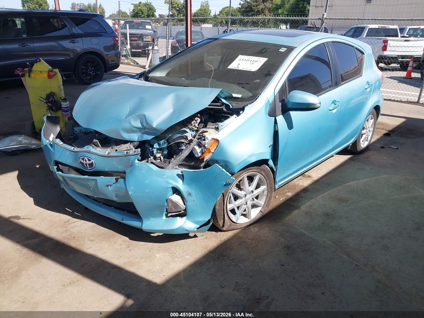 JTDKDTB30E1071528 2014 Toyota Prius C Four photo 1