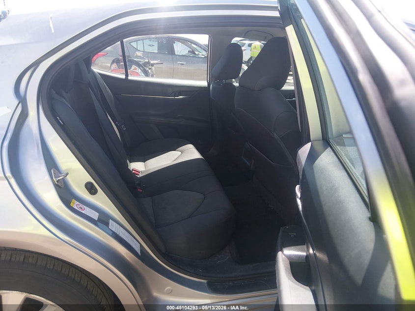 2019 TOYOTA CAMRY auction photo 8