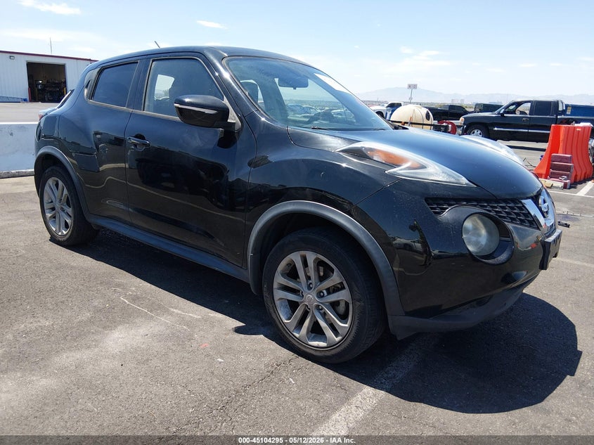 2015 NISSAN JUKE S