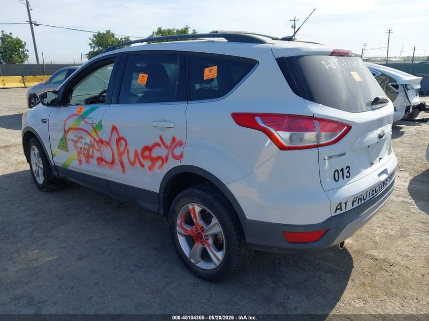 Vin: 1fmcu9gx7dub17089, lot: 45601871, ford escape se 20133