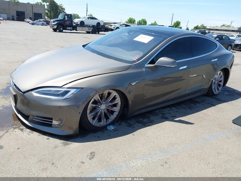 2016 TESLA MODEL S auction photo 2