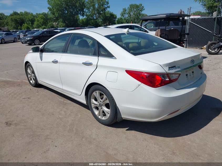 2013 HYUNDAI SONATA auction photo 3