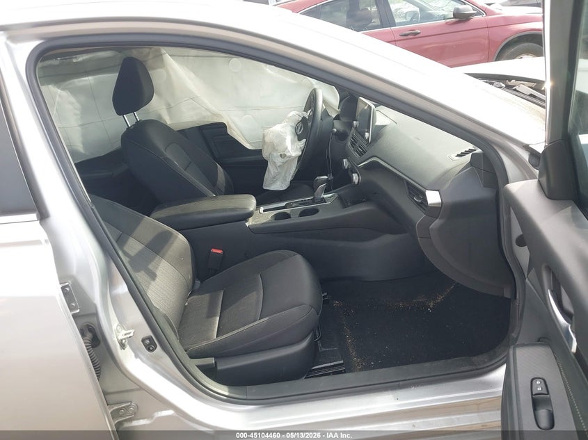 2020 NISSAN ALTIMA auction photo 5