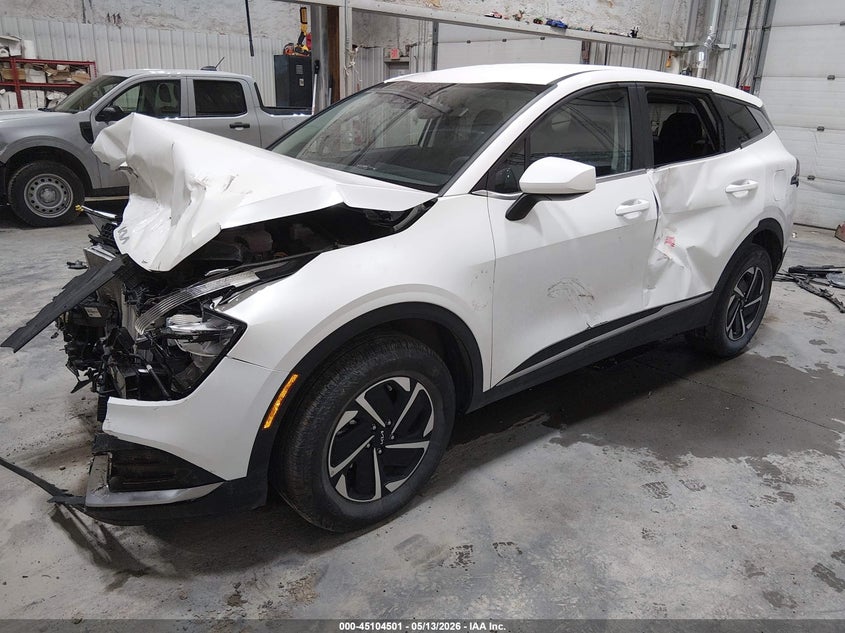 2023 KIA SPORTAGE HYBRID auction photo 2