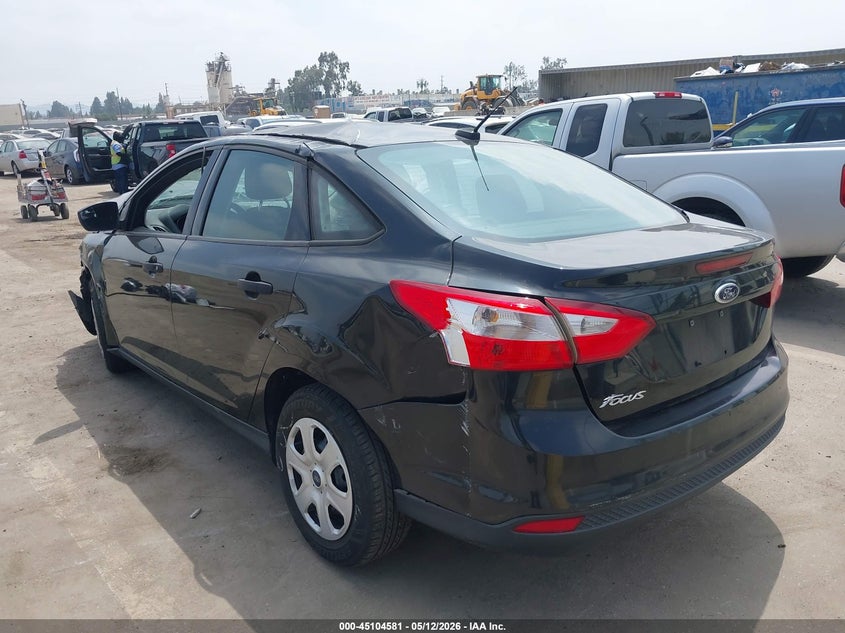Vin: 1fahp3e23cl341900, lot: 45602147, ford focus s 20123