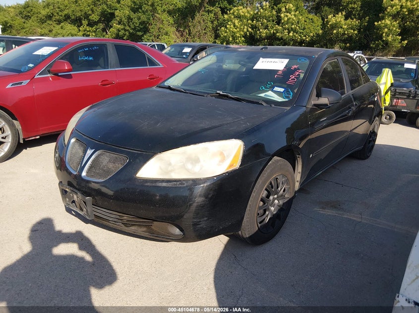 2008 Pontiac G6 Value Leader 1G2ZF57B884110944 photo 1