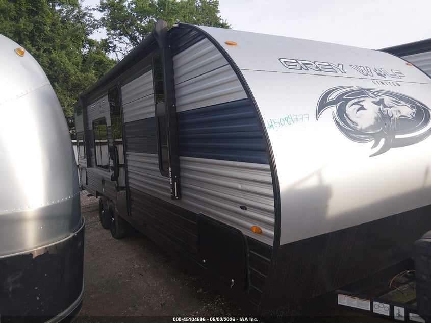 2022 CHEROKEE GREY WOLF auction photo 1