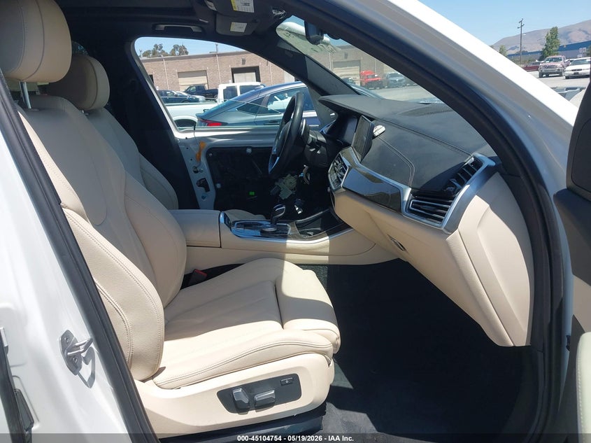 2022 BMW X5 auction photo 5