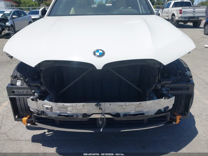 2022 BMW X5 auction photo 6