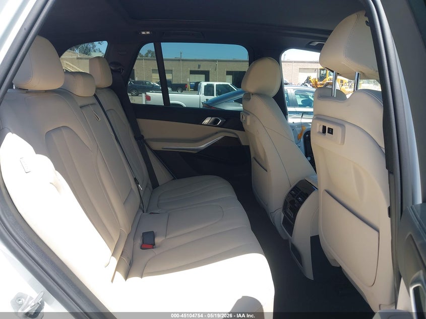 2022 BMW X5 auction photo 8