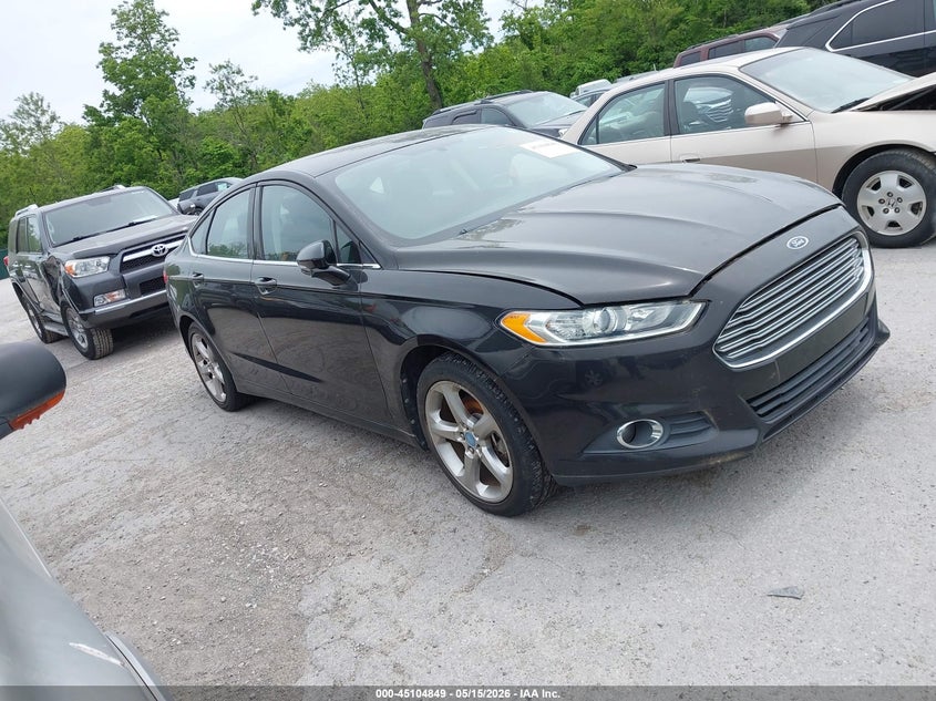 2013 FORD FUSION auction photo 1