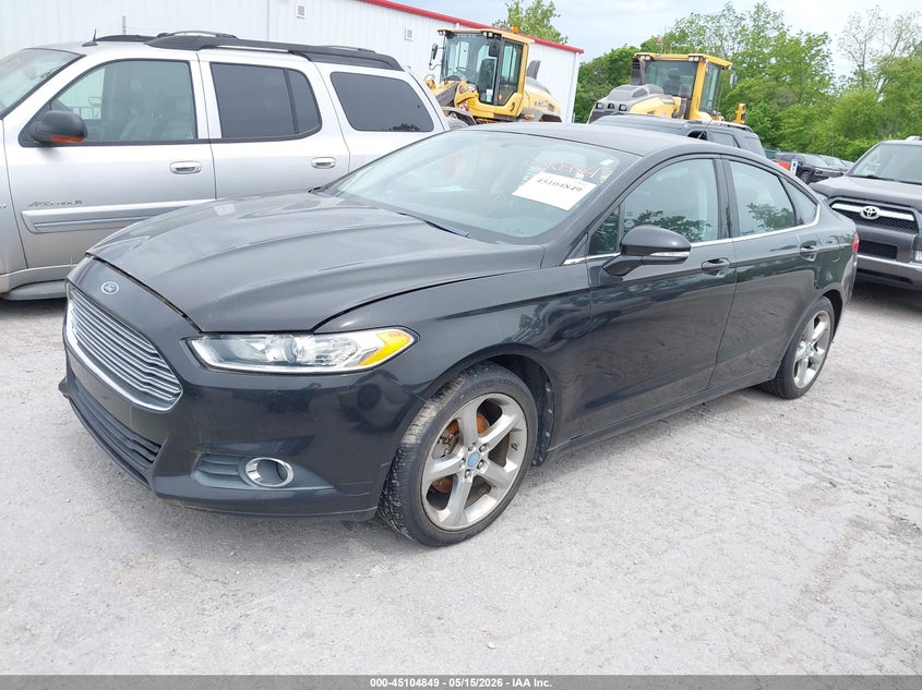 2013 FORD FUSION auction photo 2