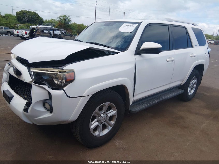 2017 TOYOTA 4RUNNER auction photo 2