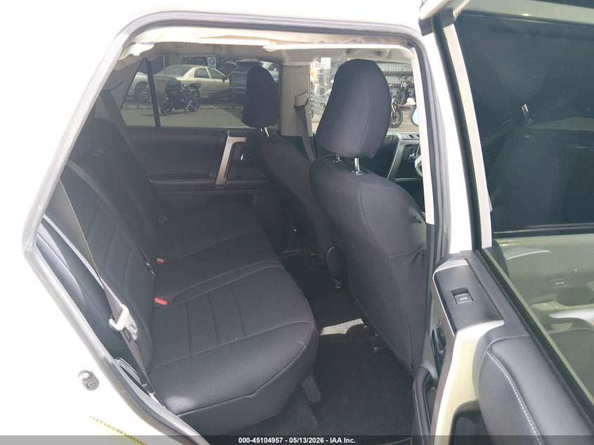 2017 TOYOTA 4RUNNER auction photo 8