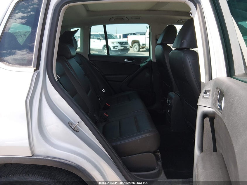 2017 Volkswagen Tiguan 2.0T Wolfsburg Edition VIN: WVGRV7AX9HW509571 Lot: 45105041