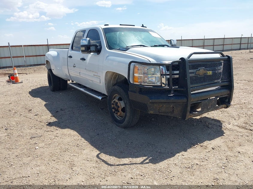 2011 CHEVROLET SILVERADO 3500HD LT