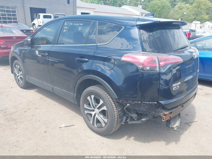 VIN JTMBFREV6JJ718874 2018 TOYOTA RAV4 LE