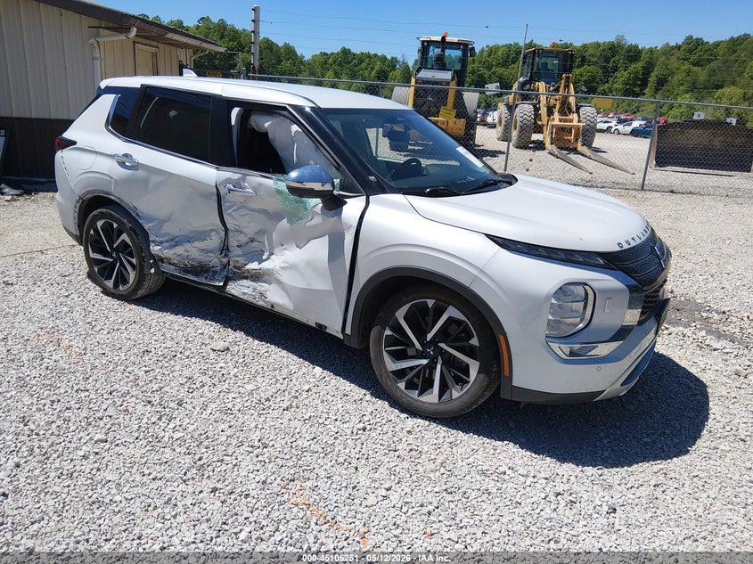 2022 MITSUBISHI OUTLANDER auction photo 1