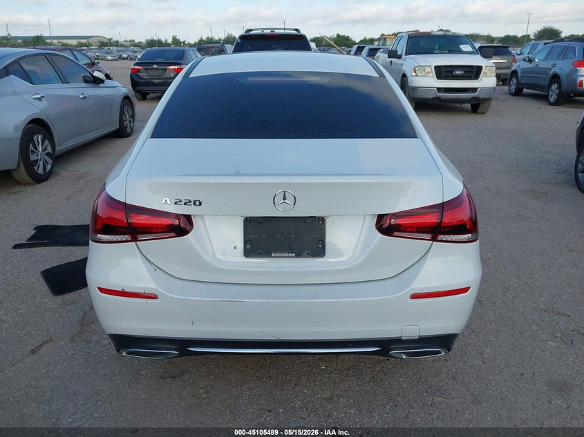 2020 Mercedes-Benz A 220 VIN: W1K3G4EB9LW045908 Lot: 45105489