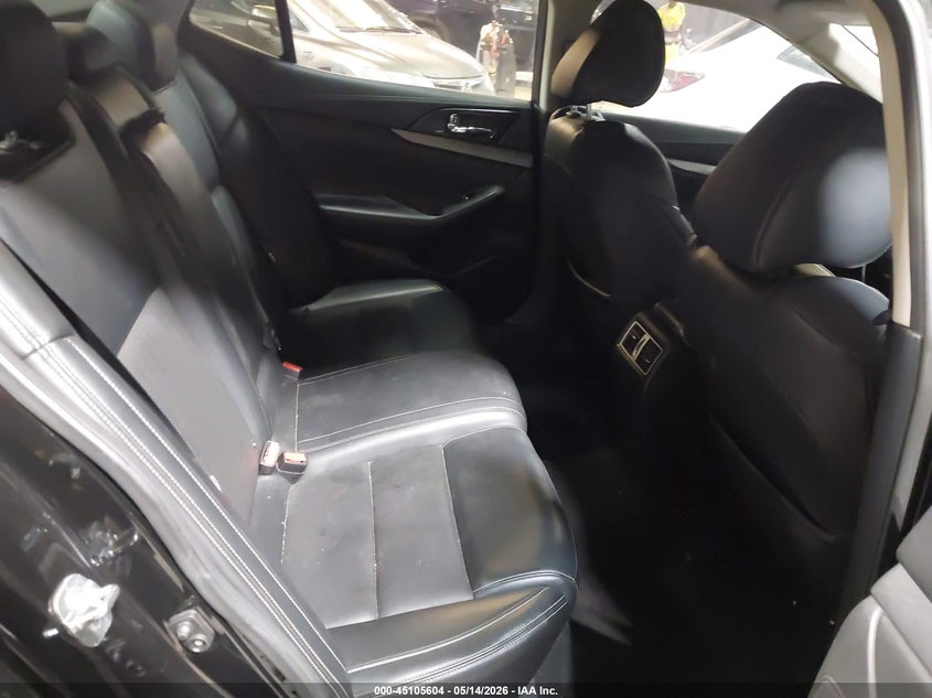 VIN 1N4AA6AP0HC404948 2017 NISSAN MAXIMA 3.5 SV