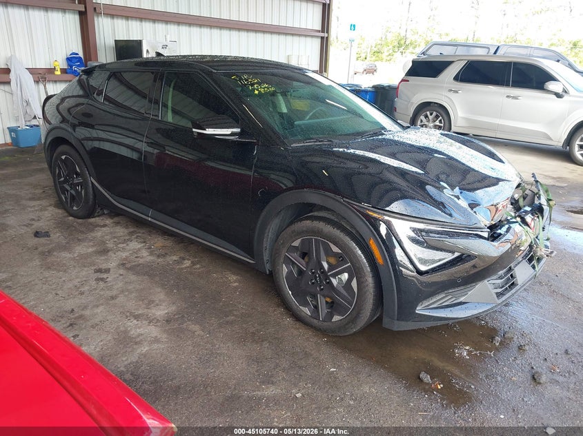 Vin: 5xyc34jaxsg008512, lot: 45603324, kia ev6 light long range rwd 2025 img_1