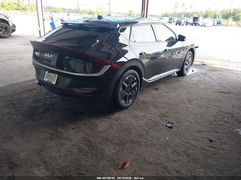 2025 Kia EV6 - view 4