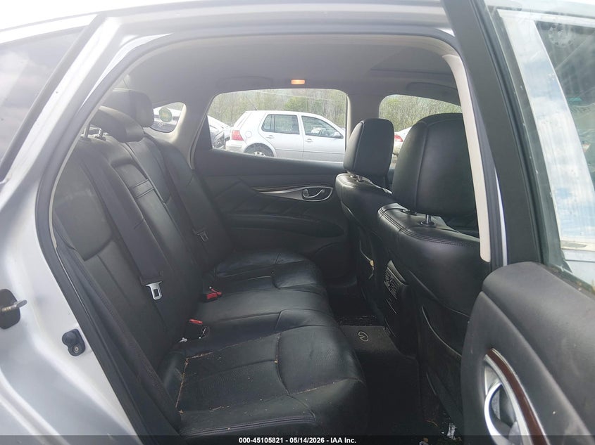 2011 Infiniti M37X VIN: JN1BY1AR1BM372353 Lot: 45105821