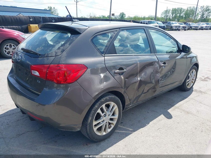 Vin: knafu5a26b5430260, lot: 45603407, kia forte ex 20114