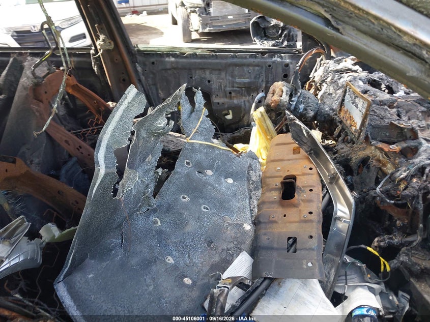 2023 NISSAN ROGUE auction photo 5