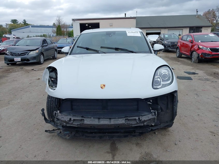 PORSCHE MACAN - zdjecie 13