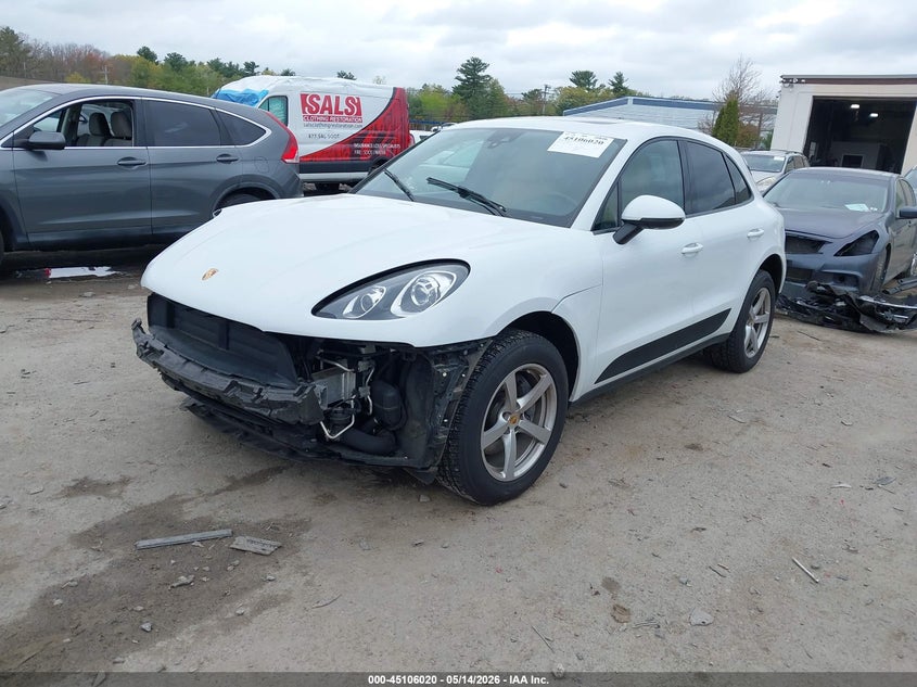 2018 PORSCHE MACAN auction photo 2