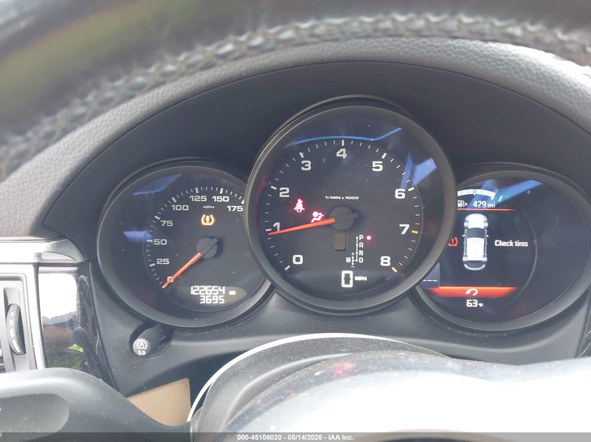 2018 PORSCHE MACAN auction photo 7