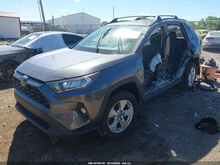 TOYOTA RAV4 - zdjęcie 2