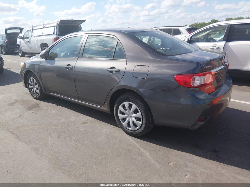 2011 TOYOTA COROLLA auction photo 3