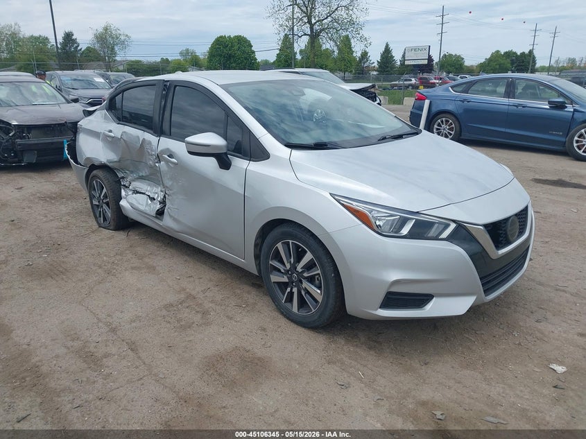 2021 NISSAN VERSA SV XTRONIC CVT