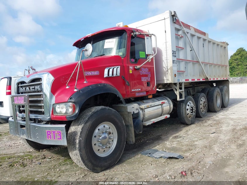 2008 MACK 700 auction photo 2