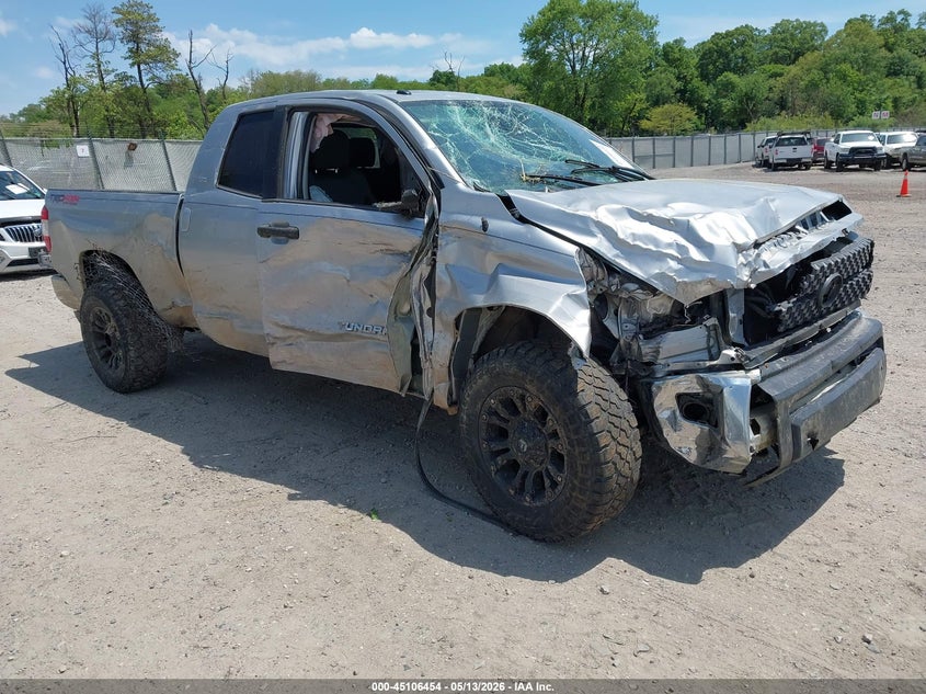 TOYOTA TUNDRA - zdjęcie 1