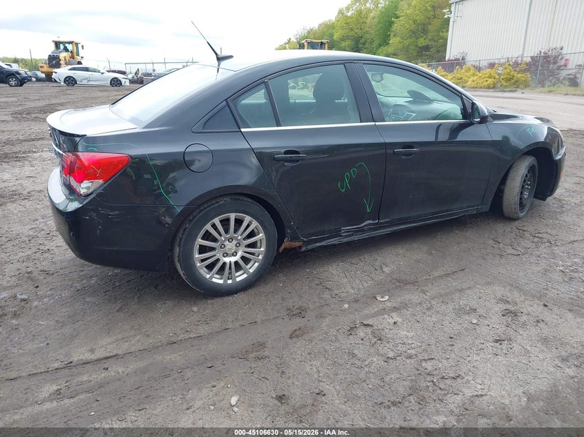 2011 CHEVROLET CRUZE auction photo 4